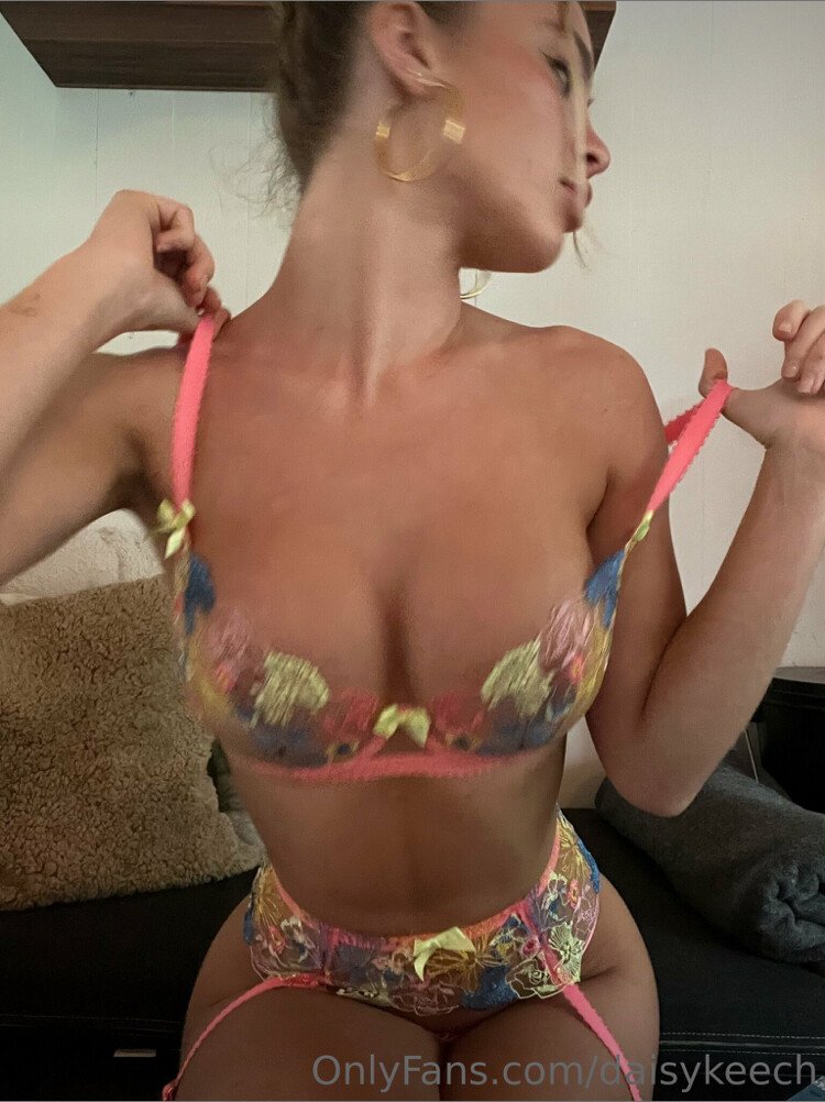Daisy Keech Hot Lingerie Images Onlyfans Leaked (6)