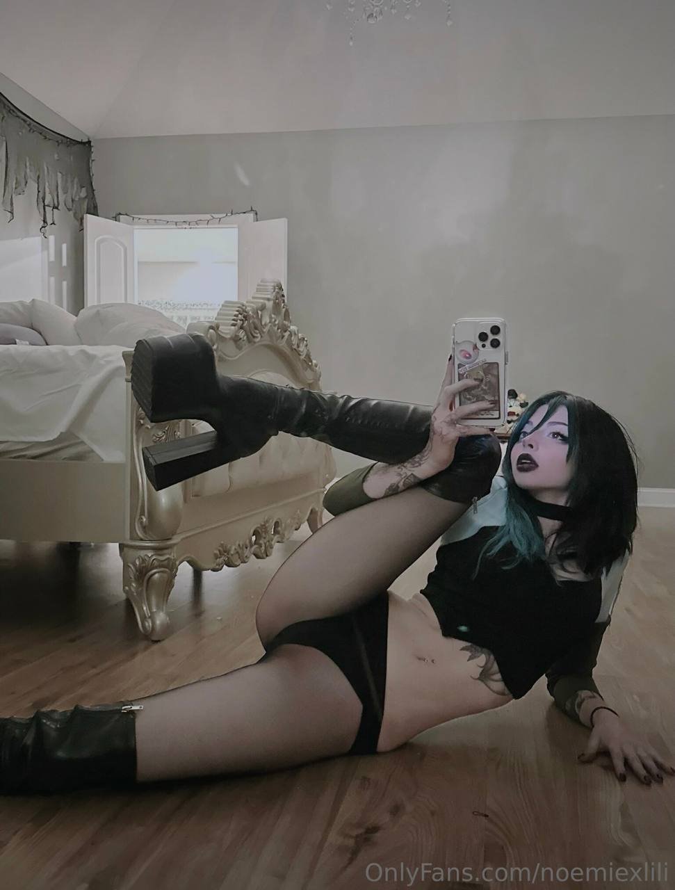 Noemiexlili Baddie Cosplay Onlyfans Leaked Images (9)