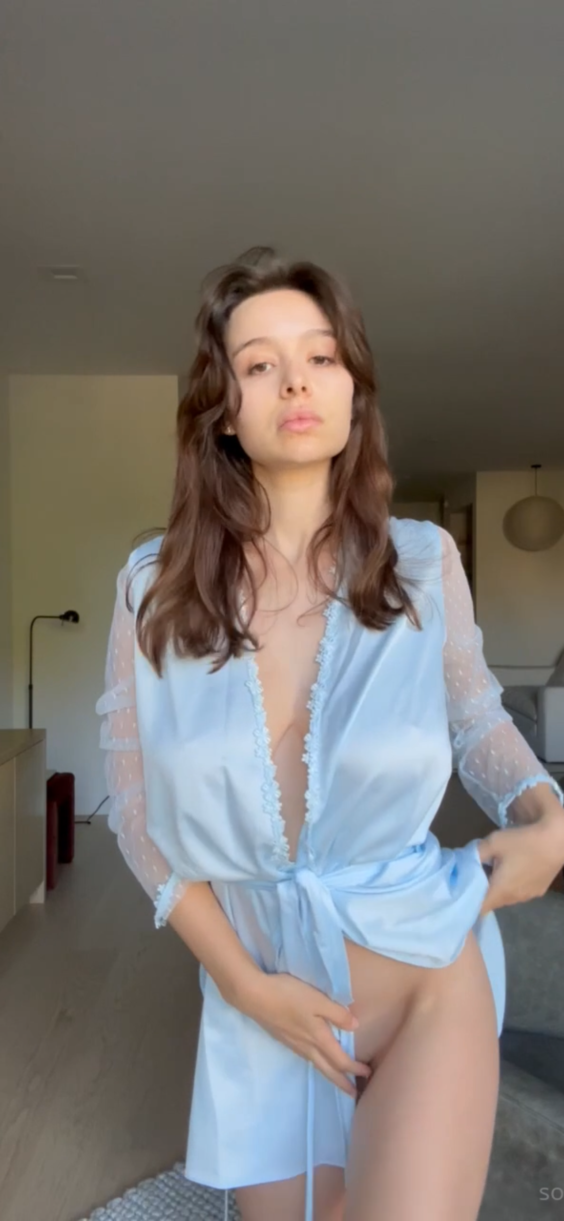 Sophie Mudd in Revealing Outfit Onlyfans Leaked (1)