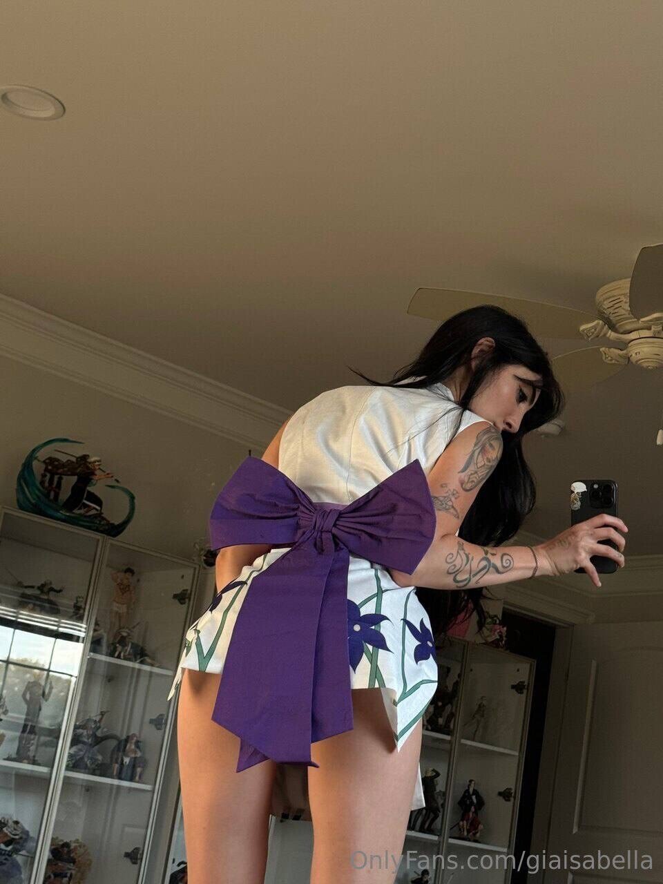 Gia Isabella Wano Robin Cosplay Onlyfans Images Leaked (13)