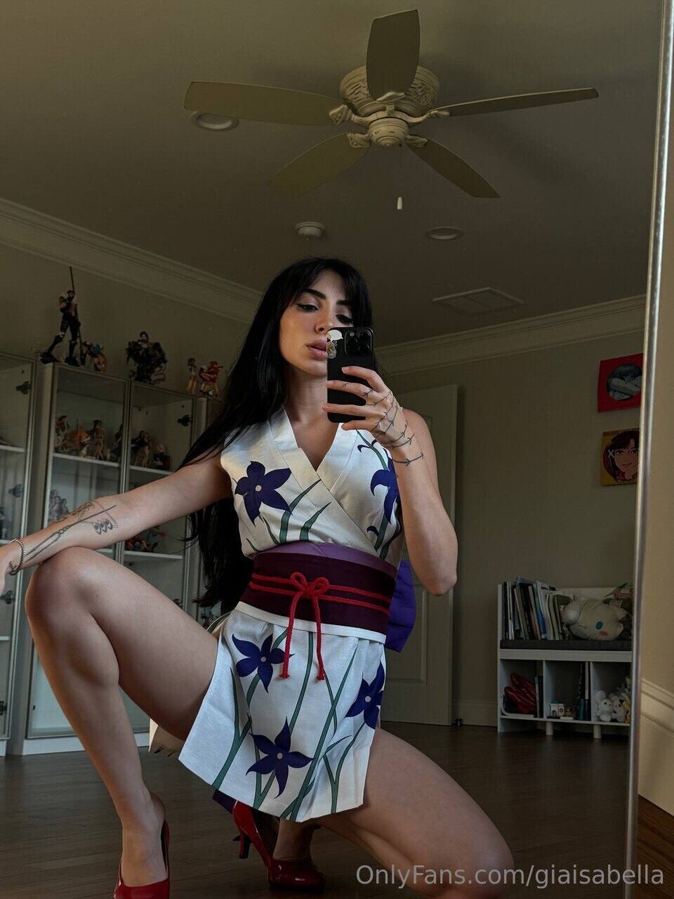 Gia Isabella Wano Robin Cosplay Onlyfans Images Leaked (5)