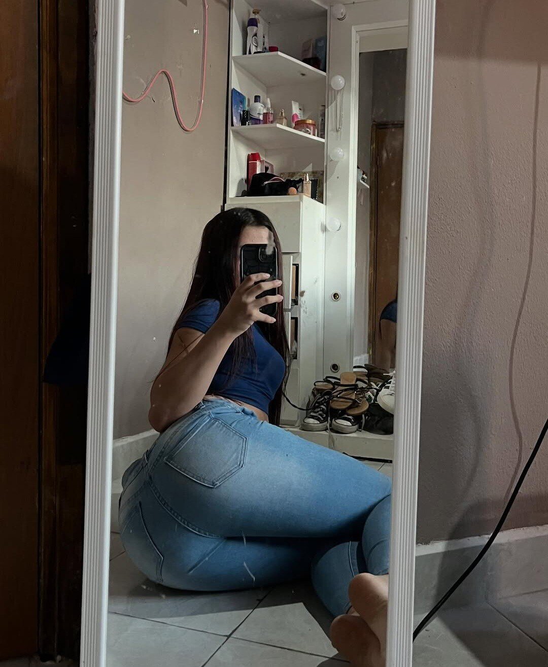 Sio gpe Ass in Tight Jeans Onlyfans Images Leaked (2)